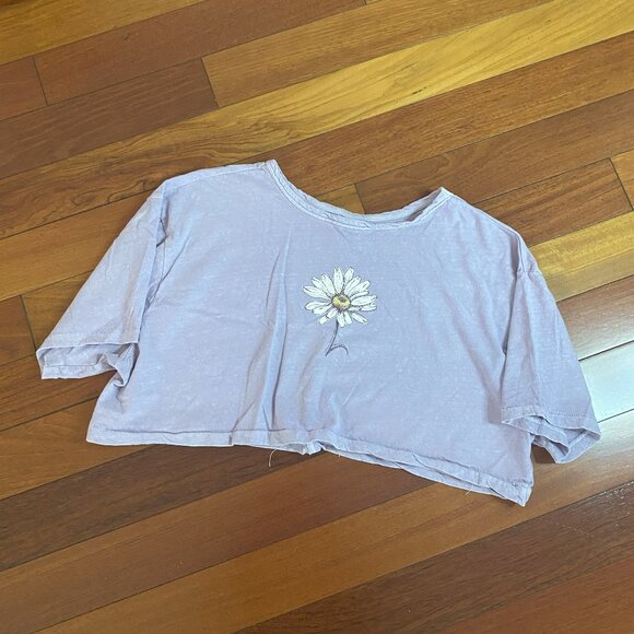 Aeropostale Flower Oversized Crop Top size Medium - Picture 4 of 8